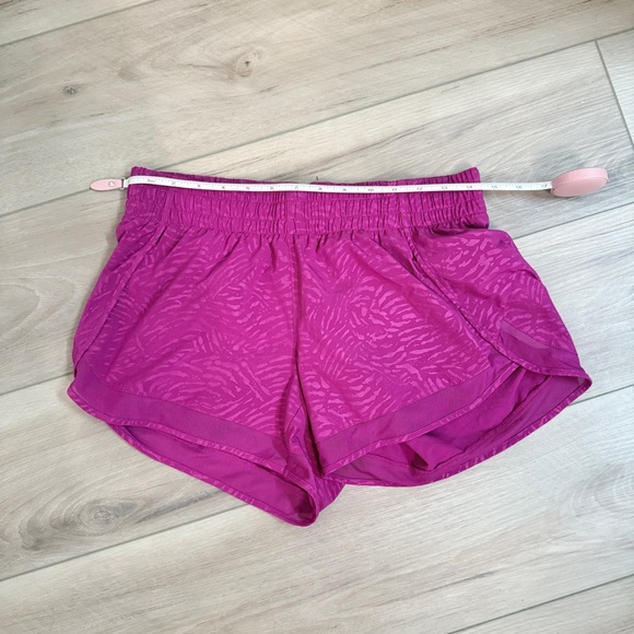 Athleta| EUC Magenta/Pink Mesh Racer Running Shorts - Picture 6 of 8